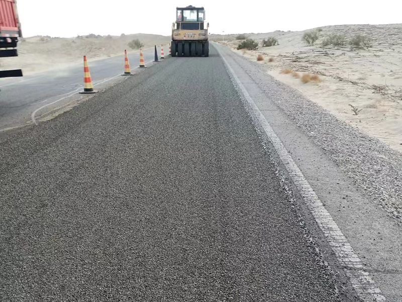 乳化瀝青同步碎石封層