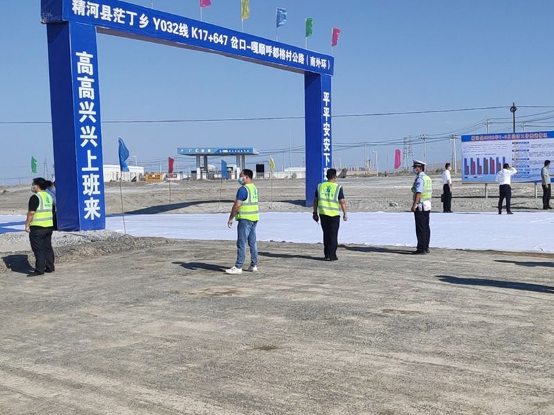 恭喜我司順利中標精河縣茫丁鄉(xiāng)Y032線K17+647岔口-嘎順呼都格村公路建設項目